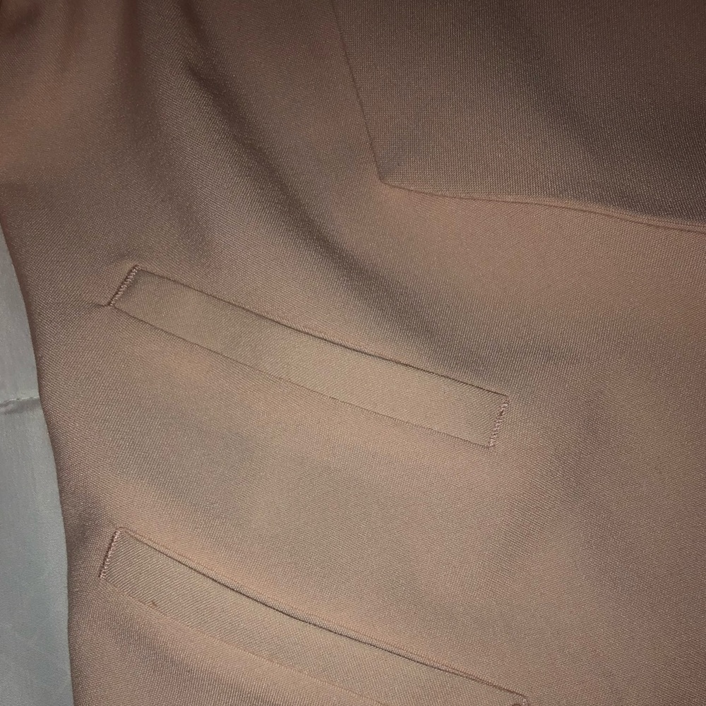MAKE OFFER ๐ฐ!! Pink Blazer - Picture 4 of 8